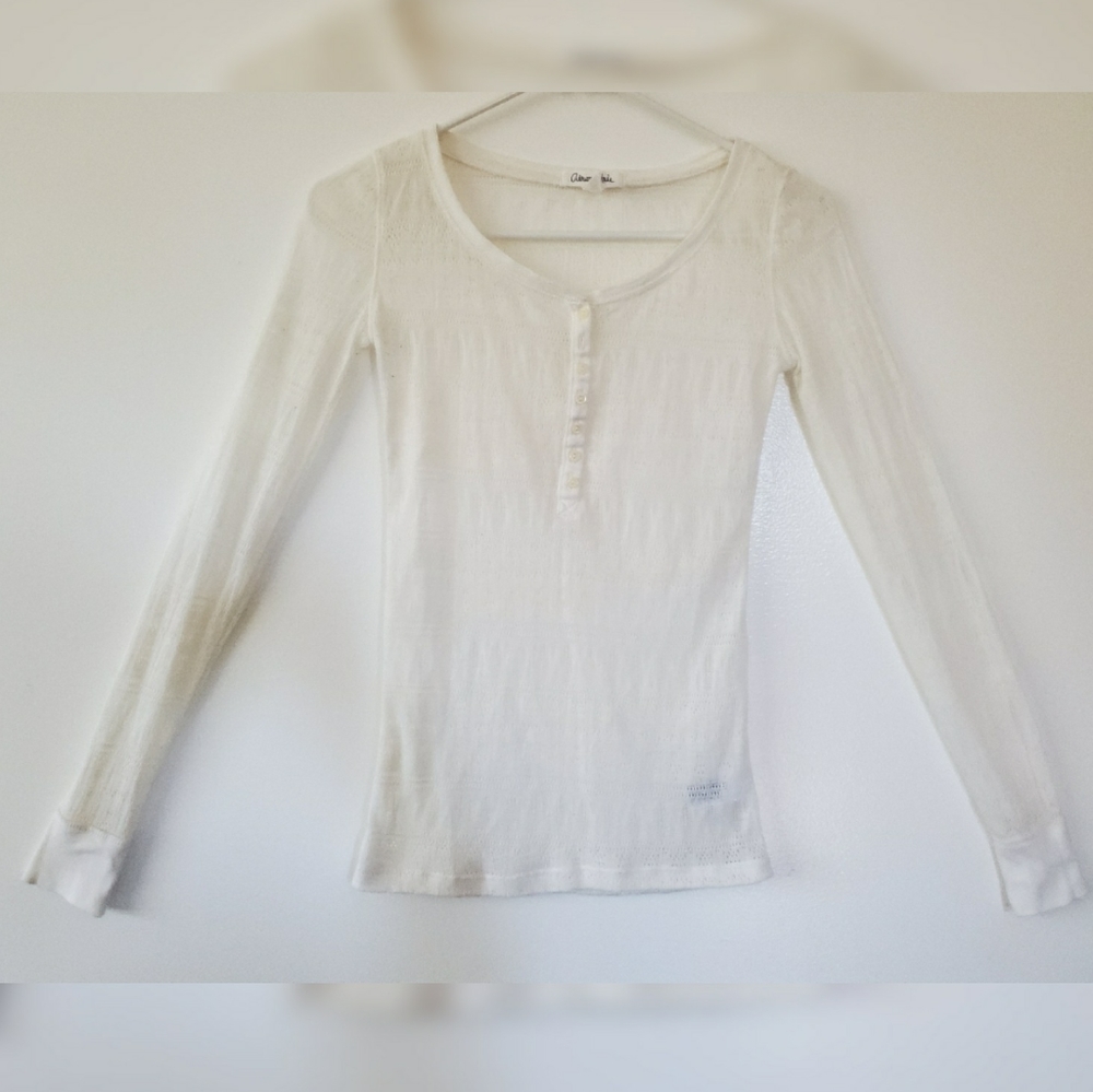 Aeropostale Long Sleeve Henley tiny pointelle design